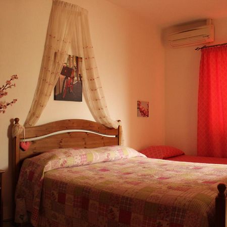 Le Rocce Bed & Breakfast SantʼAgata deʼ Goti Eksteriør bilde