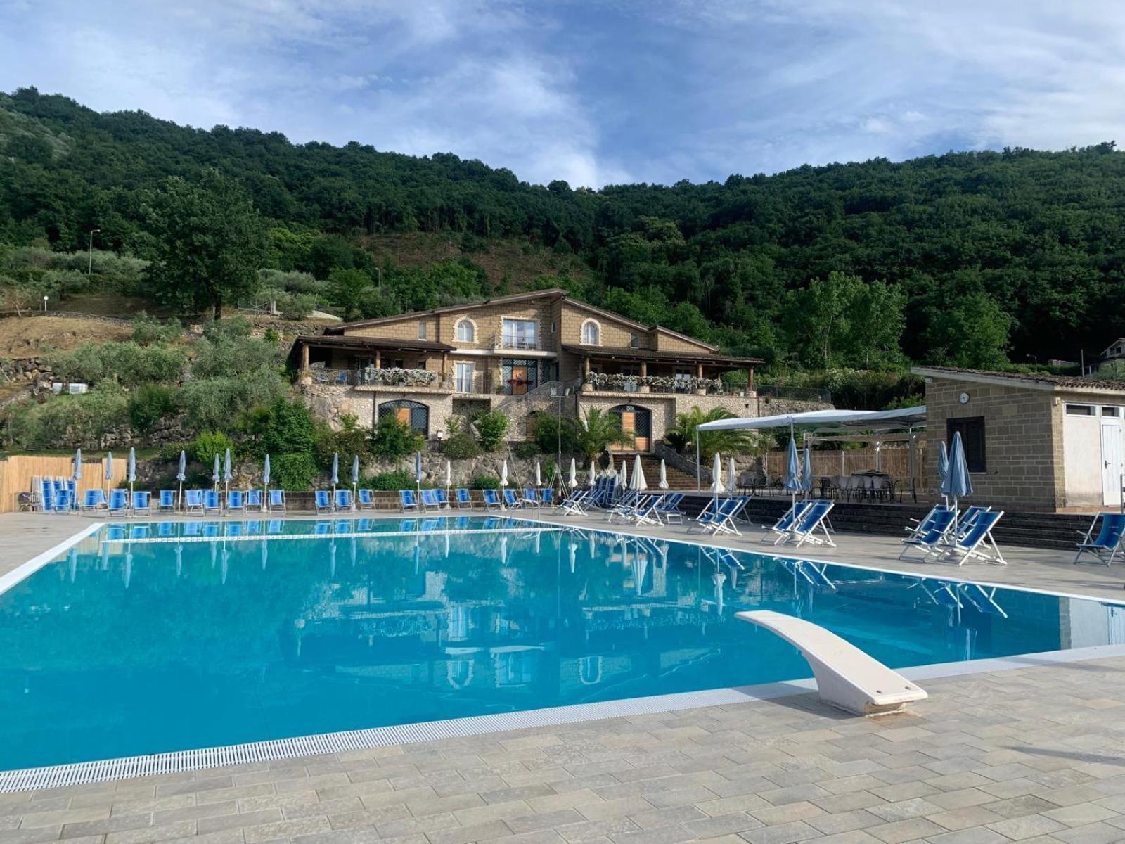 Le Rocce Bed & Breakfast SantʼAgata deʼ Goti Eksteriør bilde